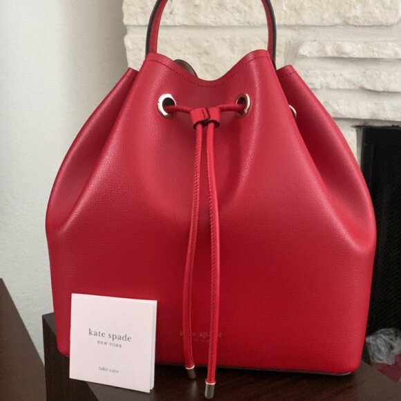 Pre-owned Kate Spade Bucket Bag - Red Color - Picture 1 of 3
